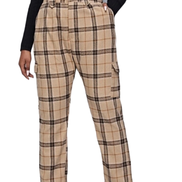 Shein beige plaid pant - Picture 2 of 5